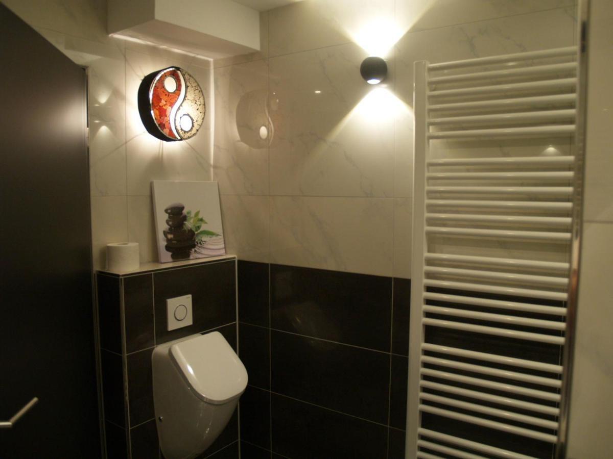 Grosszugige Wohnung In Messenahe, Feenzian Ug フリードリヒスハーフェン エクステリア 写真